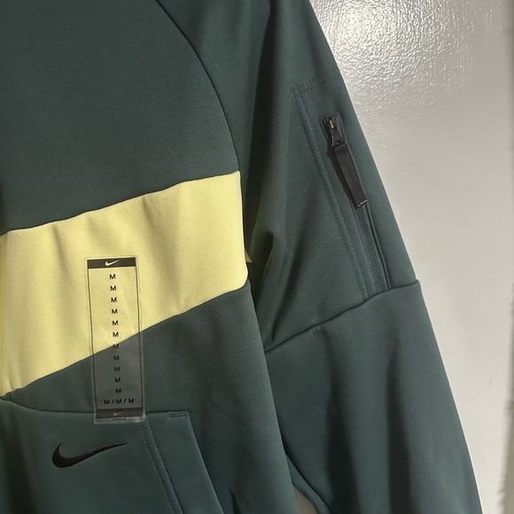 Nike Therma Fit Fitness Fleece Mens Hoodie Green Swoosh, Size M - Picture 6 of 9